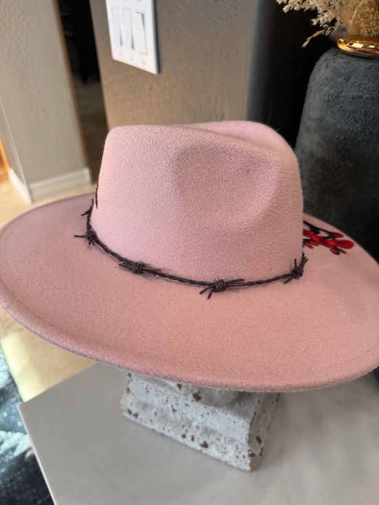 SellersMerch Pink Wool Fedora with Barbed Wire Band and Red Floral Patch main image 6